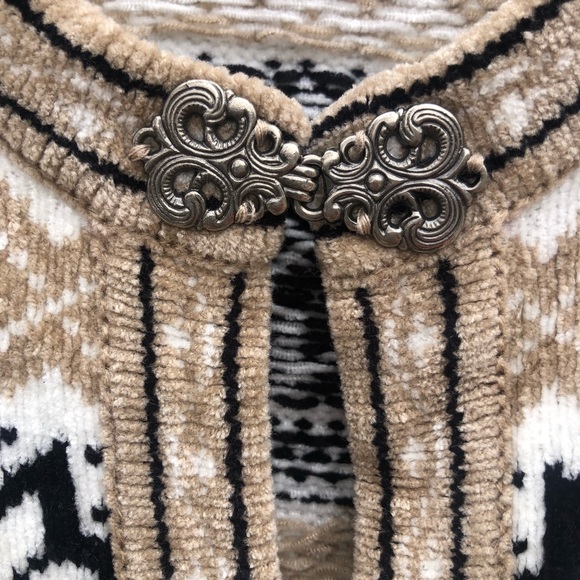 Fairisle Sweater with Ornate Metal Buttons - Picture 2 of 7